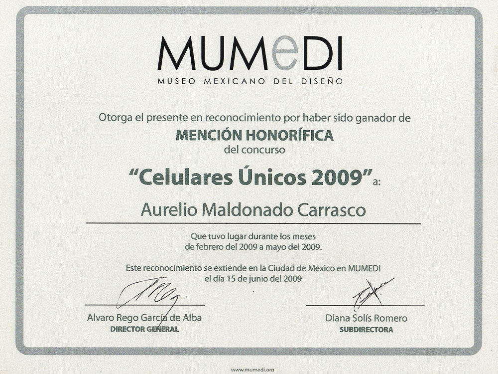 Mención honorífica en un concurso de intervención de teléfono celular.